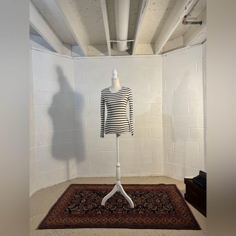 XS Lauren Ralph Lauren Fitted Black and White Stripe Monogram Tee